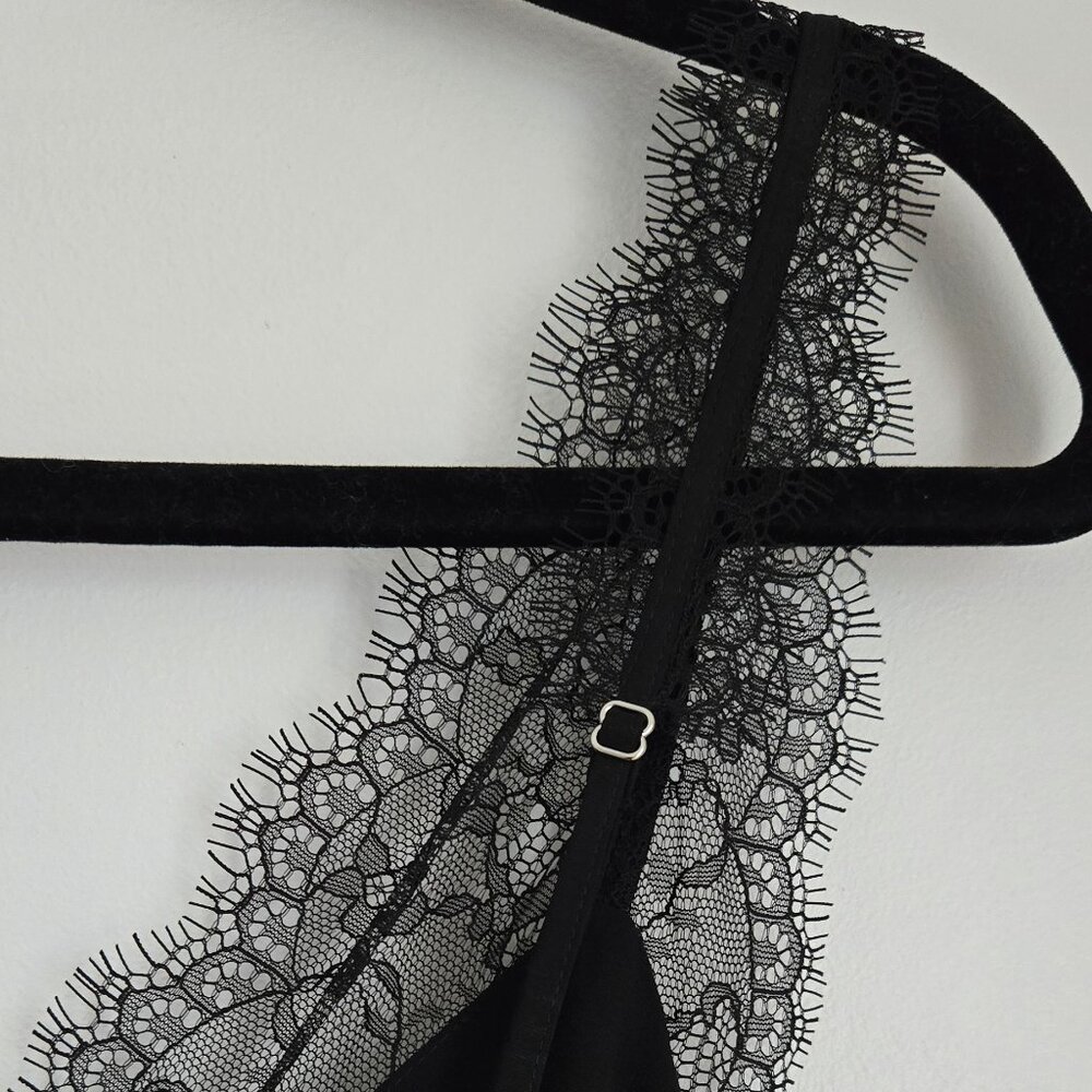 EXPRESS Satin Lace Downtown Cami XL - Picture 3 of 5